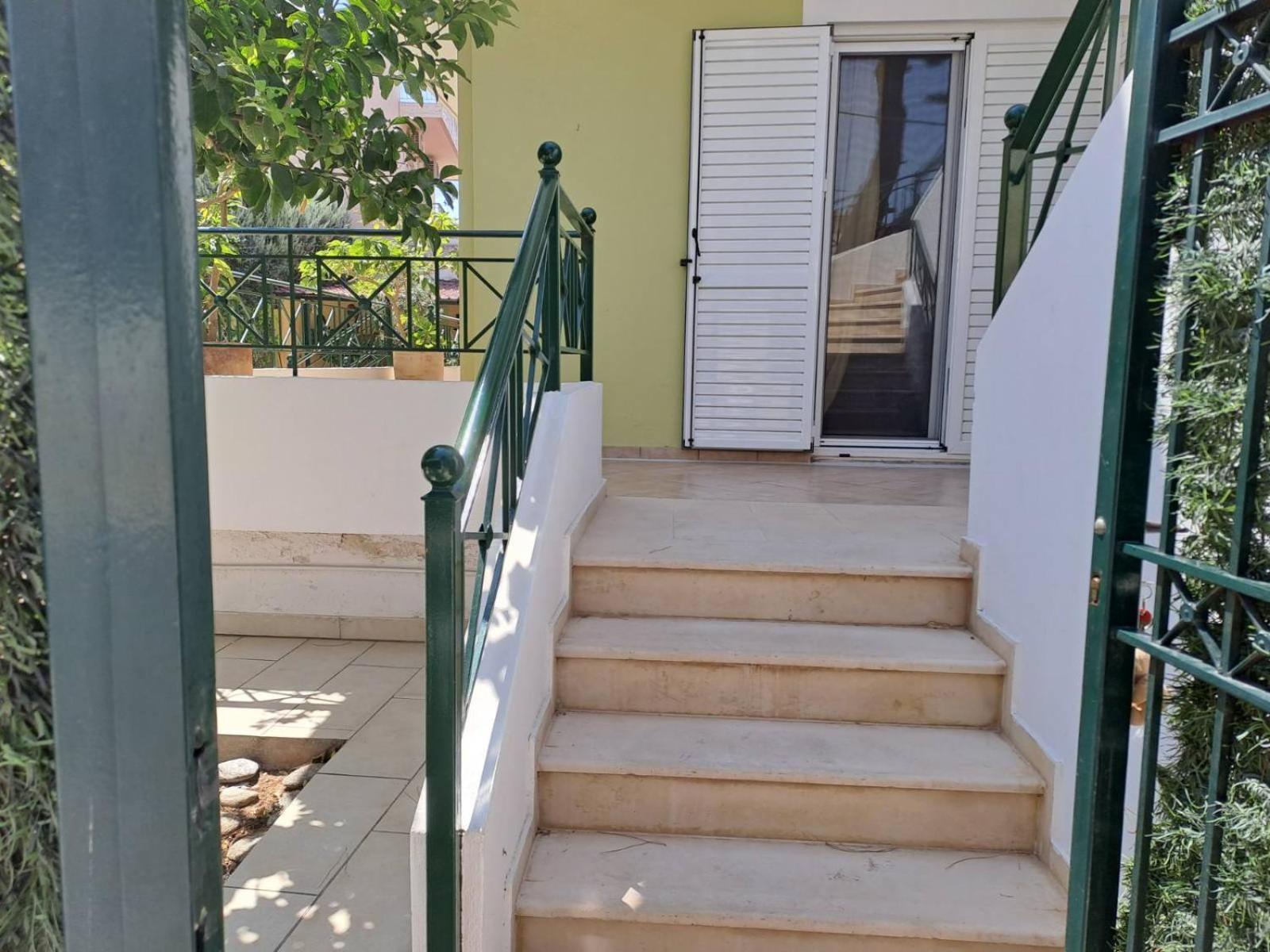 Dimitris Place Near Athens Airport Koropion Exteriör bild
